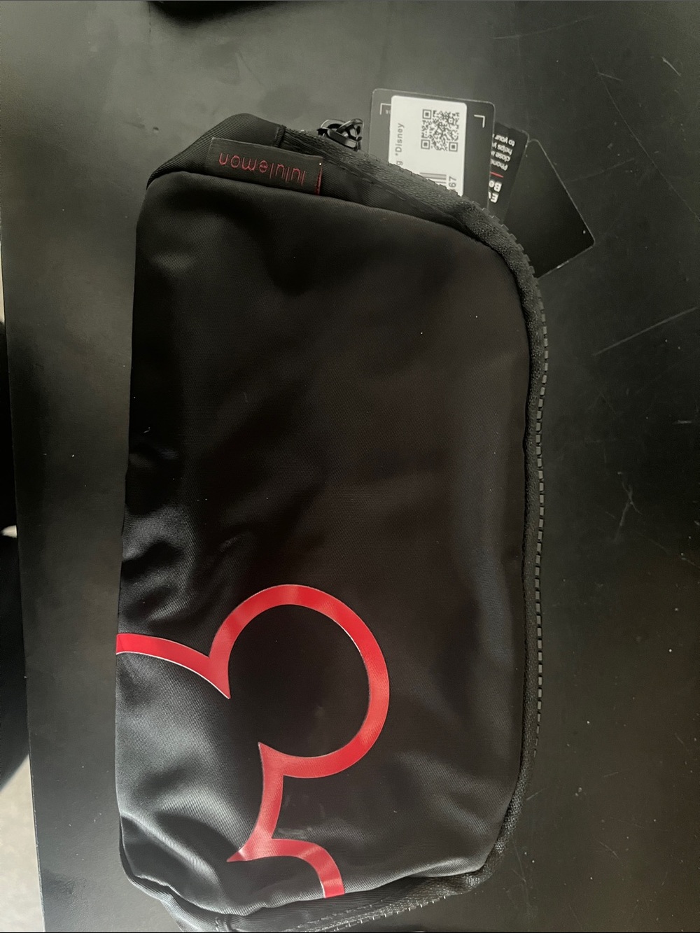 Lululemon Disney Mickey Black Everywhere Belt Bag outline 1L - Picture 10 of 10
